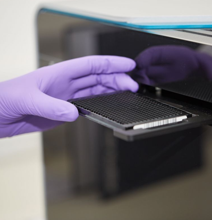 Domainex biophysics - analysis of sample tray